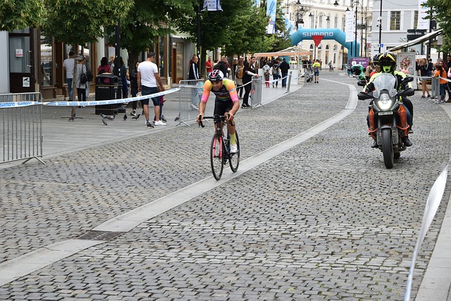 一日意甲最新动态：米兰双雄力挺新人，迈尼昂拒绝加盟蓝黑军团