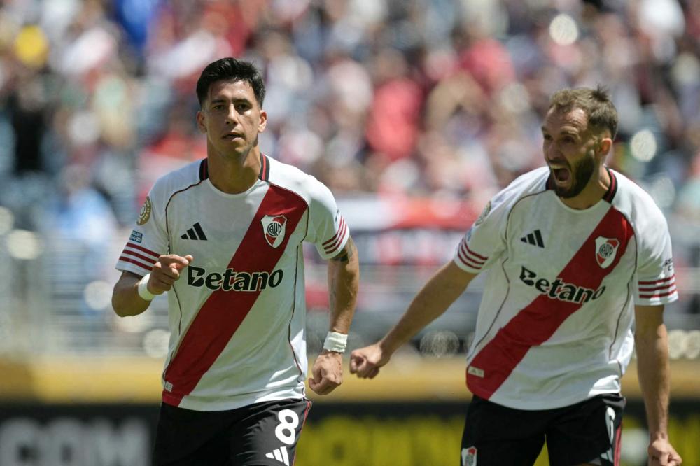 混团世界杯：12月5日赛程来了，国乒迎战德国队，日韩大对决